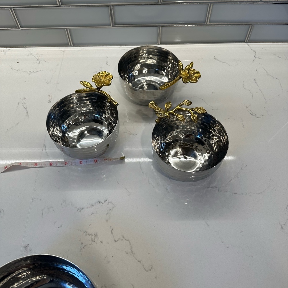 Small bowl - Picture 2 of 3